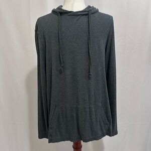 Express Men’s Lightweight Pullover. Size: Medium